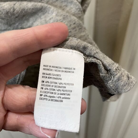 American Eagle Henley T-Shirt Mens Size S Seriously Soft Short Sleeve Gray - Picture 4 of 8